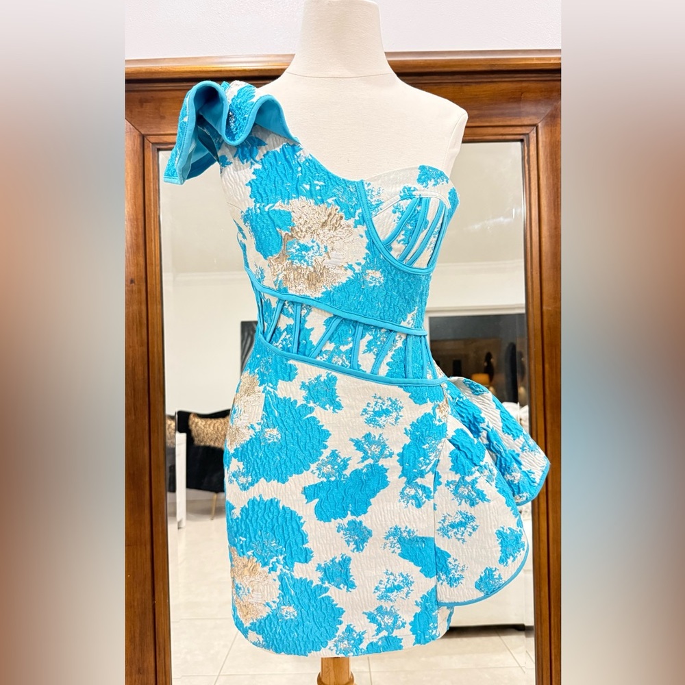 One Shoulder Jacquard Blue Mini Dress Small
No Tags